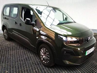 Used Peugeot e-Rifter Allure 100 kW (136 HP) 2025 Green MPV