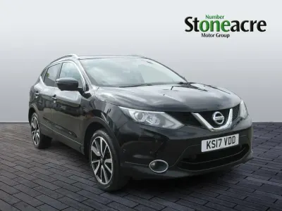 Used Nissan Qashqai Tekna 110 HP (80 kW) 2017 Black SUV