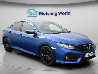 Begagnad Honda Civic SR 129 HK (94 kW) 2017 Blå Halvkombi