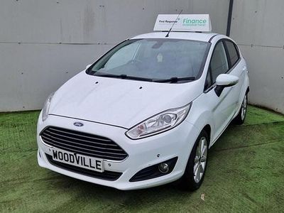 Used Ford Fiesta Titanium 2015 White Hatchback