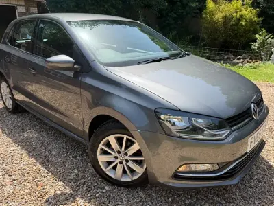 Used VW Polo SE 90 HP (66 kW) 2015 Grey Hatchback