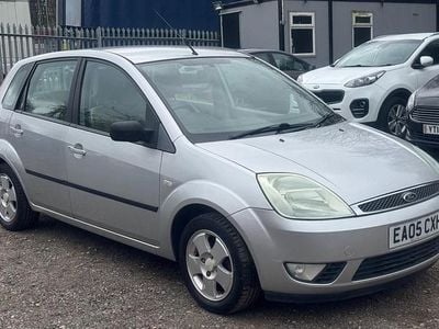 Used Ford Fiesta Ghia 2005 Silver Hatchback