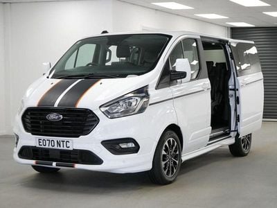 Begagnad Ford Tourneo Custom Sport 185 HK (136 kW) 2020 Vit Van