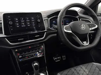 Usado VW T-Roc Cabriolet R-line 147 HP (108 kW) 2025 Cinzento SUV