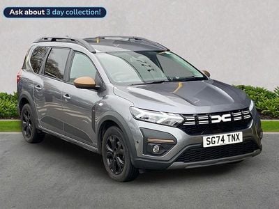 Used Dacia Jogger Extreme 110 HP (80 kW) 2024 Grey MPV