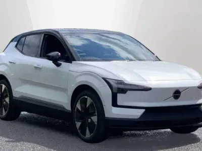 New Volvo EX30 Performance 314 kW (428 HP) 2026 White SUV