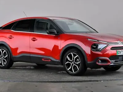 Used Citroën e-C4 Shine 100 kW (136 HP) 2023 Red Hatchback