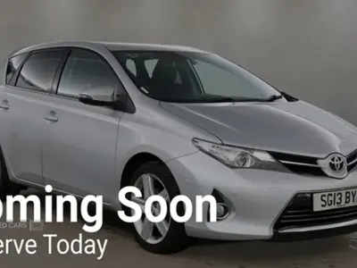 Used Toyota Auris Multidrive S 2013