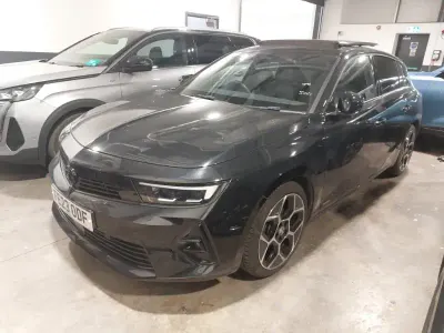Used Vauxhall Astra Ultimate 2023 Black Hatchback
