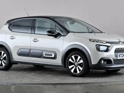 Begagnad Citroën C3 PureTech 83 HK (61 kW) 2024 Grå Halvkombi