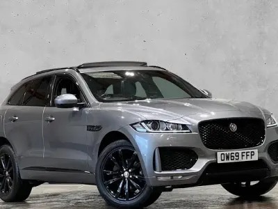 Used Jaguar F-Pace Chequered Flag 180 HP (132 kW) 2020 Grey SUV
