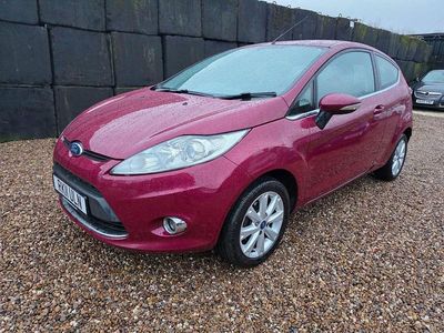 Used Ford Fiesta Zetec 2011 Red Hatchback