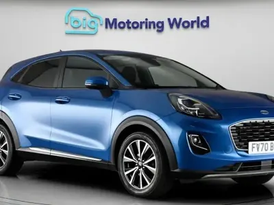 Begagnad Ford Puma Titanium 125 HK (91 kW) 2020 Blå SUV