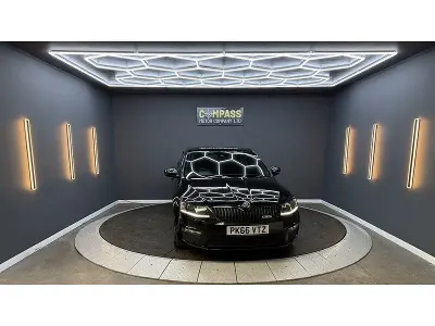 Used Skoda Octavia vRS 150 HP (110 kW) 2016 Black Estate