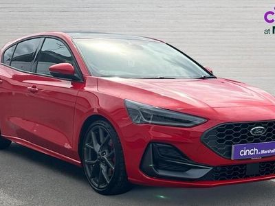 Used Ford Focus ST 280 HP (205 kW) 2024 Red Hatchback