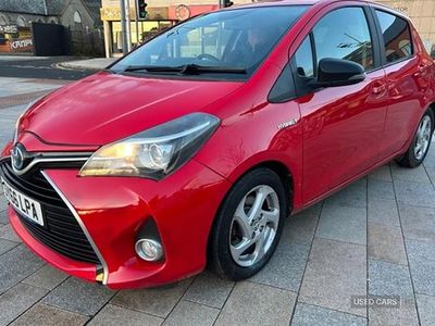 Used 2016 Toyota Yaris Hybrid | £8,995 (Expensive)