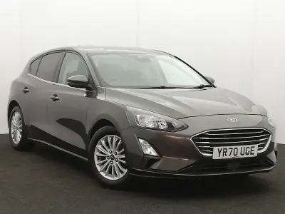 Used Ford Focus Titanium 125 HP (91 kW) 2020 Grey Hatchback