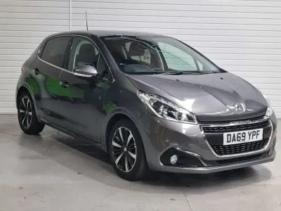 Used Peugeot 208 S 82 HP (60 kW) 2019 Grey Hatchback