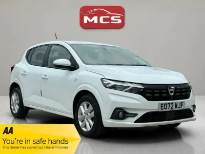 Used Dacia Sandero Comfort 91 HP (66 kW) 2022 White Hatchback
