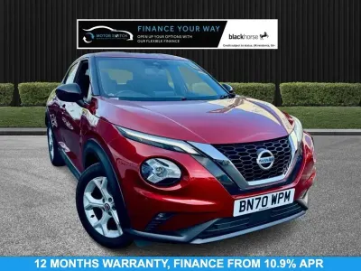 Usado Nissan Juke N-Connecta 114 CV (83 kW) 2020 Rojo SUV