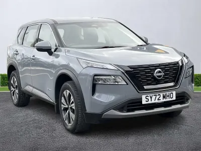 Używany Nissan X-Trail Acenta Premium 213 KM (156 kW) 2022 Szary SUV