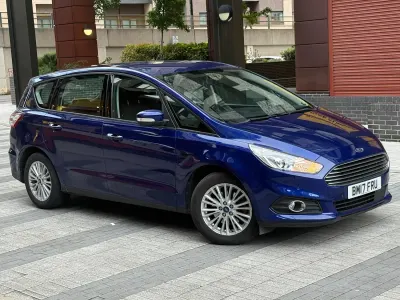 Used Ford S-MAX Zetec 160 HP (117 kW) 2017 Blue MPV