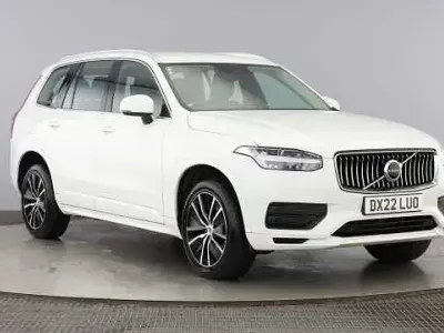 Begagnad Volvo XC90 Momentum 232 HK (170 kW) 2022 SUV