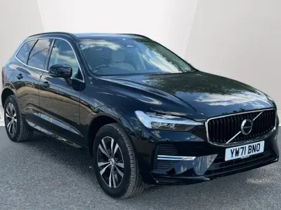 Used Volvo XC60 Momentum 197 HP (144 kW) 2022 Black SUV