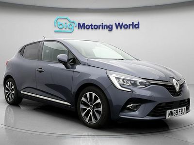Used Renault Clio IV Iconic 99 HP (72 kW) 2019