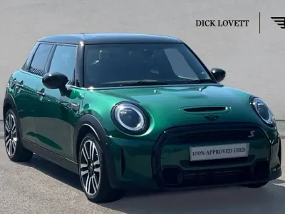 Used Mini Cooper S Exclusive 176 HP (129 kW) 2023 Green Hatchback