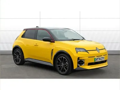 Used Renault R5 Iconic 110 kW (150 HP) 2025 Other Hatchback