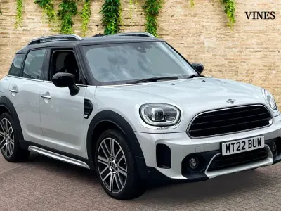 Used Mini Cooper Countryman Exclusive 134 HP (98 kW) 2022 Silver SUV