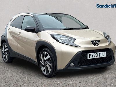 Used Toyota Aygo X 72 HP (52 kW) 2022 Beige SUV