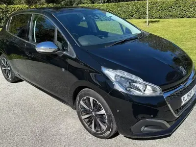 Second-hand Peugeot 208 S 2019 Negru Hatchback