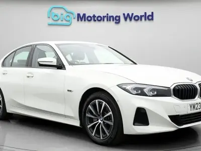 Used BMW 330e Sport Line 292 HP (214 kW) 2023 White Sedan