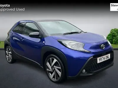 Used Toyota Aygo X 72 HP (52 kW) 2024 Blue SUV