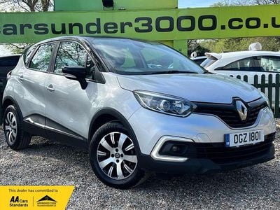 Silver/black Used 2019 Renault Captur Play SUV | £6,200 (Good price)