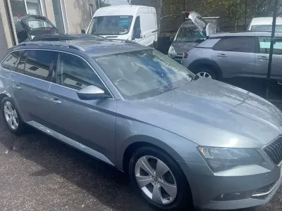 Second-hand Skoda Superb SE Technology 150 CP (110 kW) 2016 Gri Break