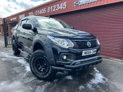 Używany Fiat Fullback Cross 180 KM (132 kW) 2017 Czarny Pickup