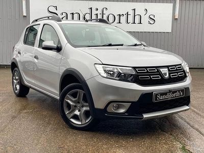 Used Dacia Sandero Ambiance 90 HP (66 kW) 2017