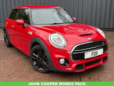 Gebraucht Mini Cooper S Hatch 192 PS (141 kW) 2017 Rot Kleinwagen