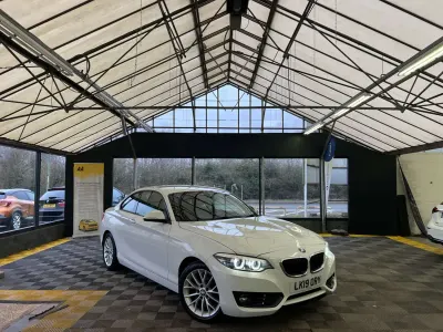 Begagnad BMW 218 Comfort Edition 2019 Vit Sportkupé
