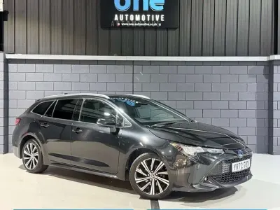 Usado Toyota Corolla Design 2022 Preto Carrinha