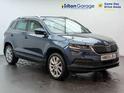 Używany Skoda Karoq SE L 116 KM (85 kW) 2019 Niebieski SUV