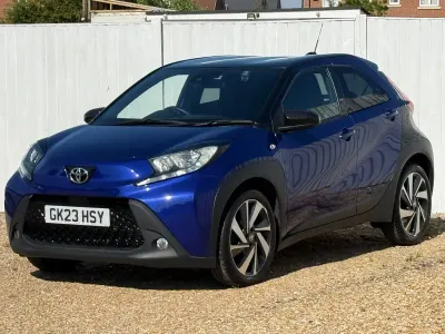 Used Toyota Aygo X 72 HP (52 kW) 2023 Blue SUV