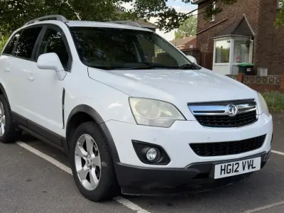 Used Vauxhall Antara 184 HP (135 kW) 2012 White SUV