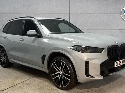 Usado BMW X5 M Sport 294 HP (216 kW) 2025 Cinzento SUV