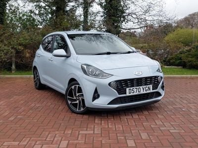 Used Hyundai i10 Premium 67 HP (49 kW) 2020 Grey Hatchback