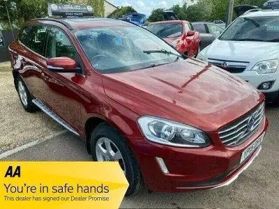 Usado Volvo XC60 SE 215 CV (158 kW) 2015 Rojo SUV