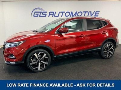 Used Nissan Qashqai N-Motion 140 HP (102 kW) 2021 Red SUV